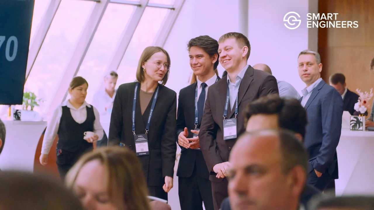 Still from the film «Construction Management and Supervision Forum»